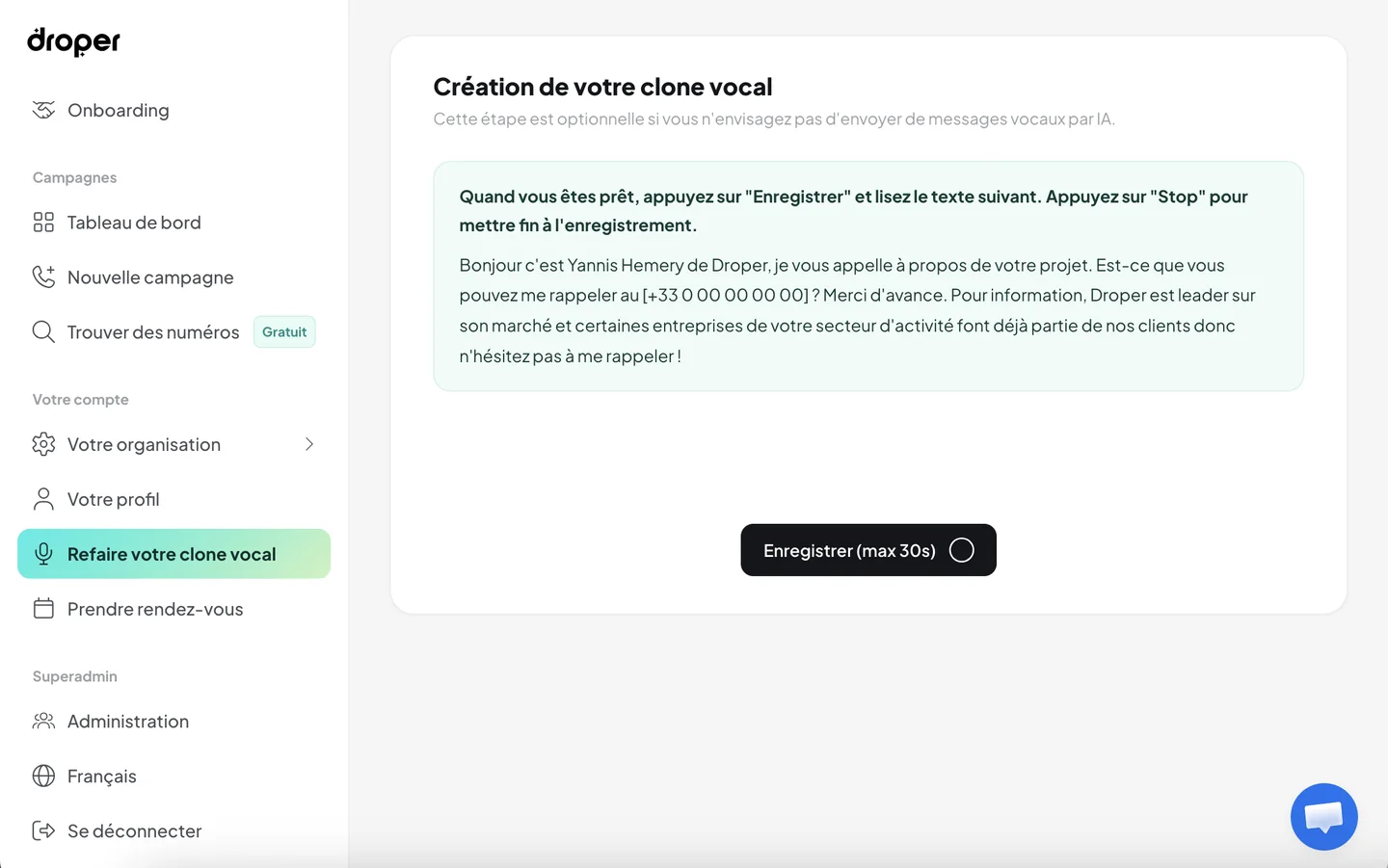 L’application Droper ouverte sur l’écran de création du clone
                    vocal : le texte à lire et le bouton d’enregistrement.